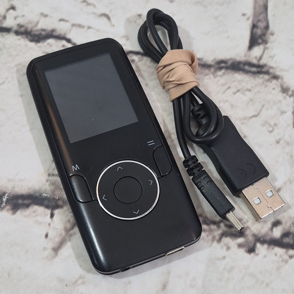 Coby Video MP3 Player MP620-4G Digital Media FM Radio Tested Working